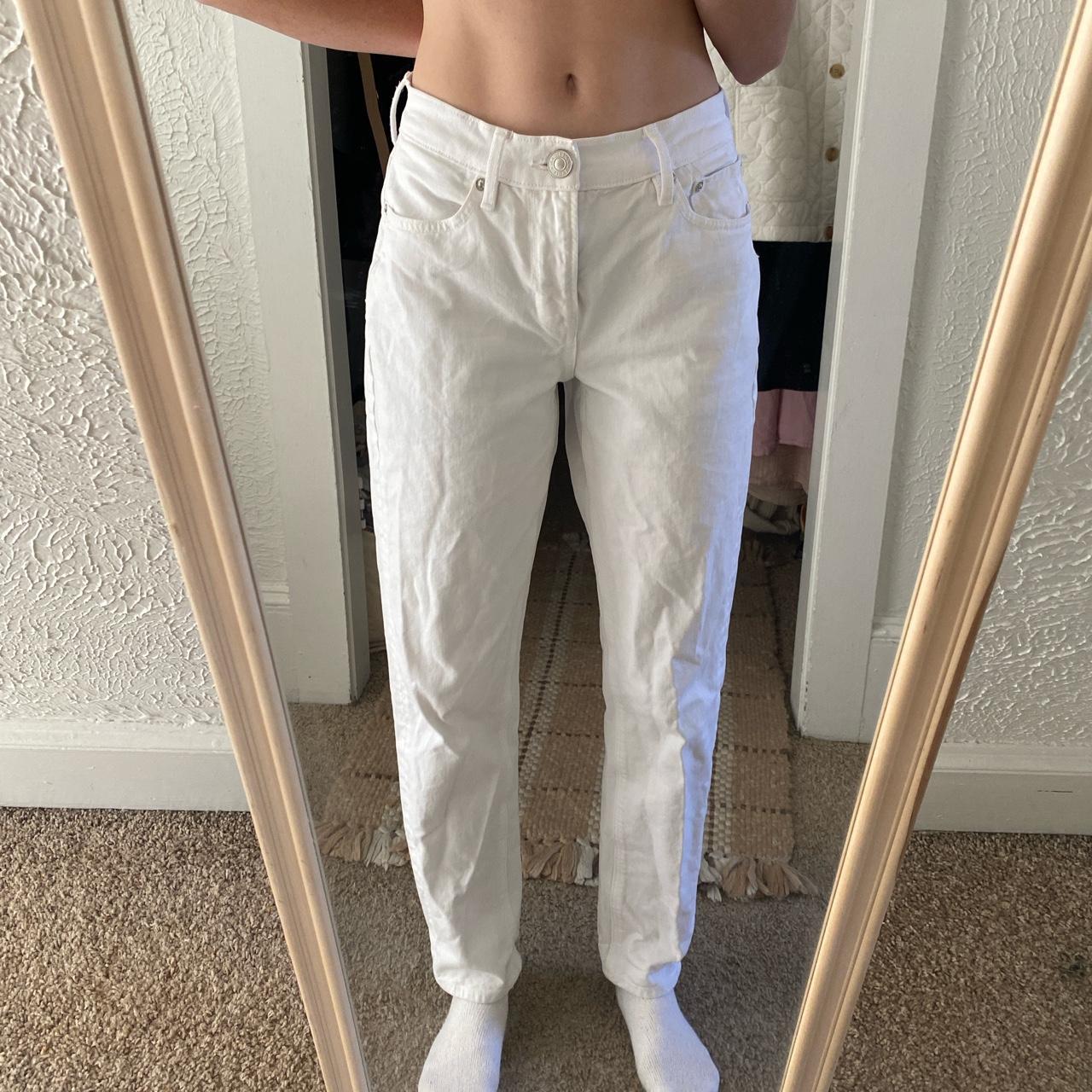 American Eagle Women's White Jeans | Depop