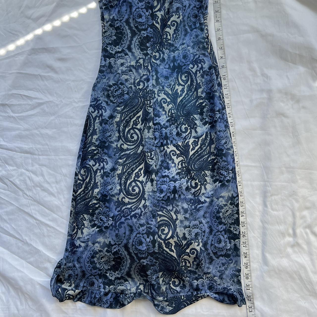 Vintage La Belle blue paisley midi dress #vintage... - Depop