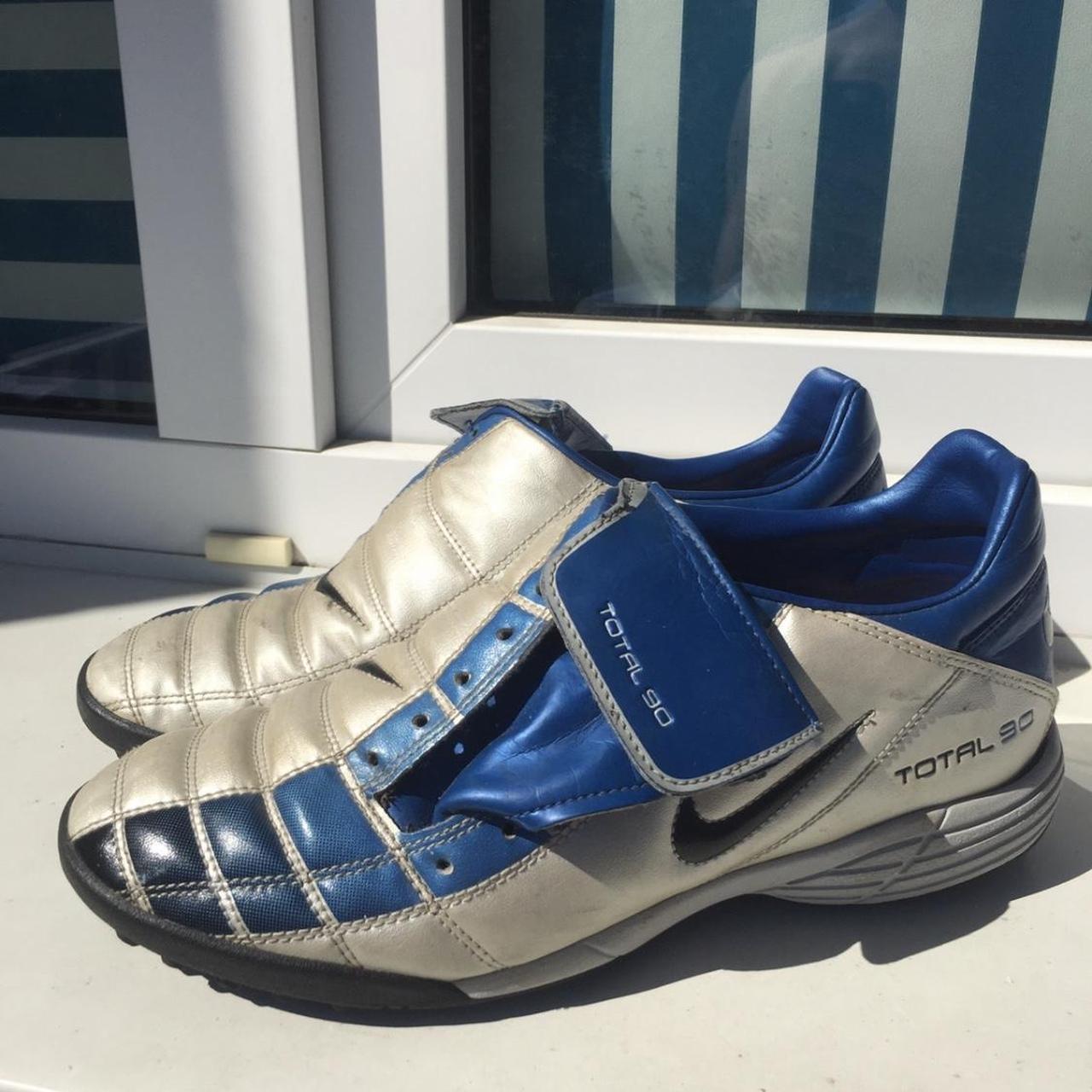 Nike vintage y2k total 90s Great condition, comes | Depop