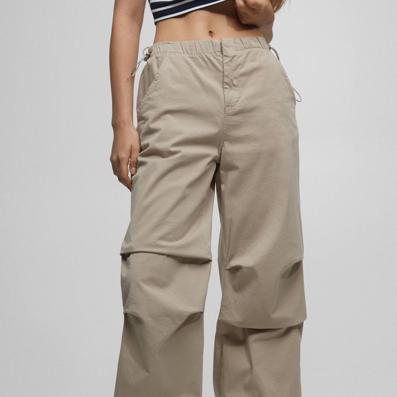 Adjustable elastic cargo pants - pull&bear