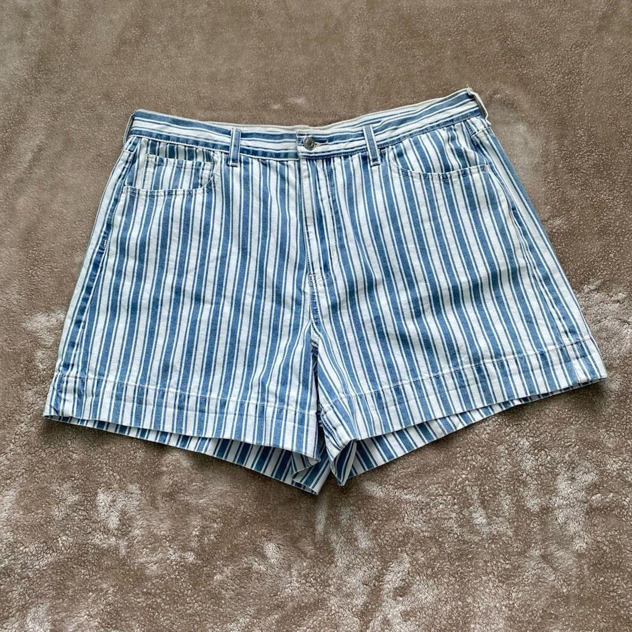 American eagle hot sale striped shorts