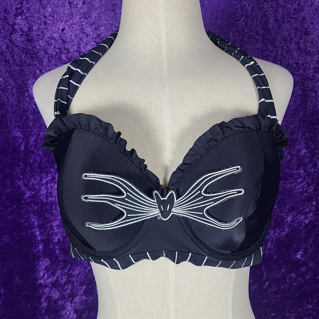 item listed by vampyvile