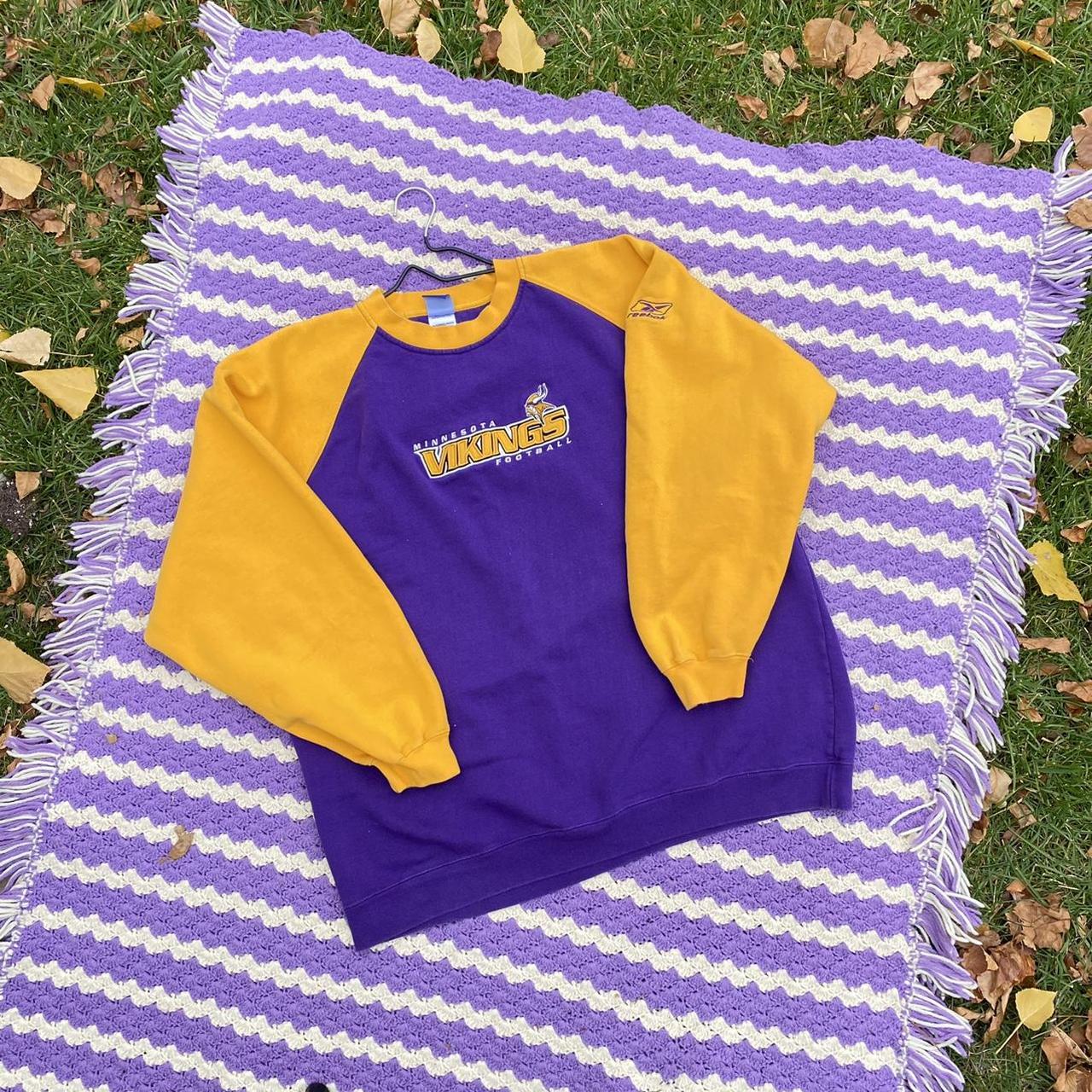 Vintage Reebok Minnesota Vikings Hoodie Sweatshirt Embroidered