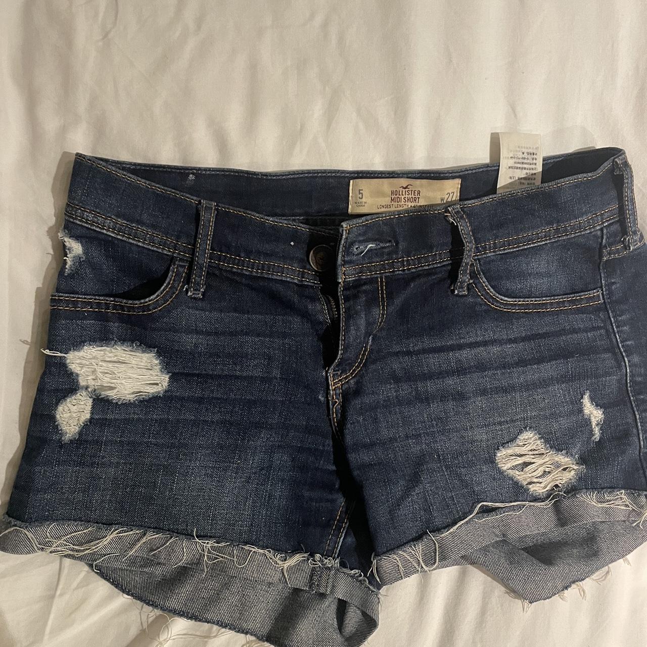 Hollister denim shorts - size 27 Would fit 6-8 - Depop