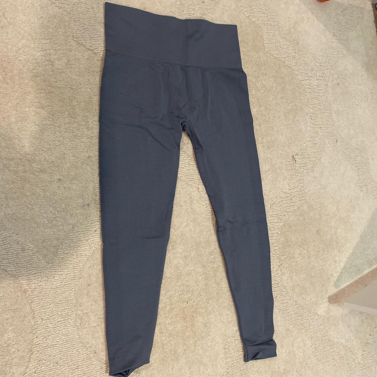 grey set active leggings size : L worn twice runs small - Depop