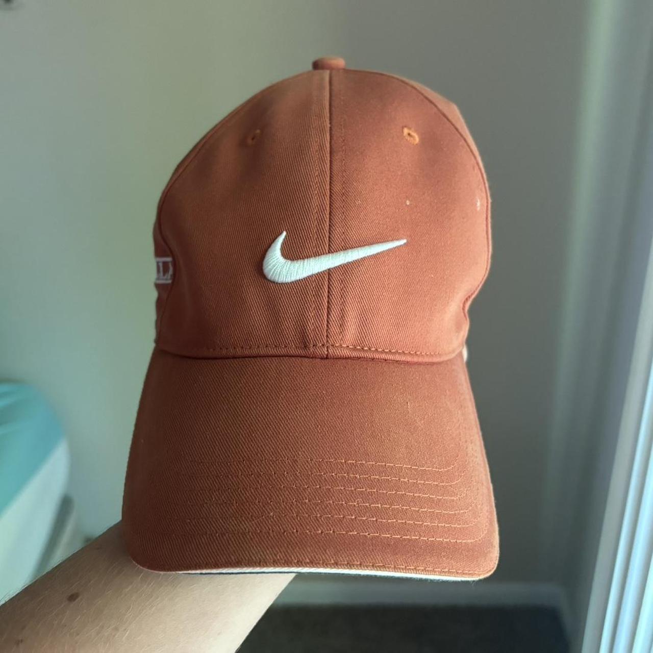 Orange nike golf hat deals