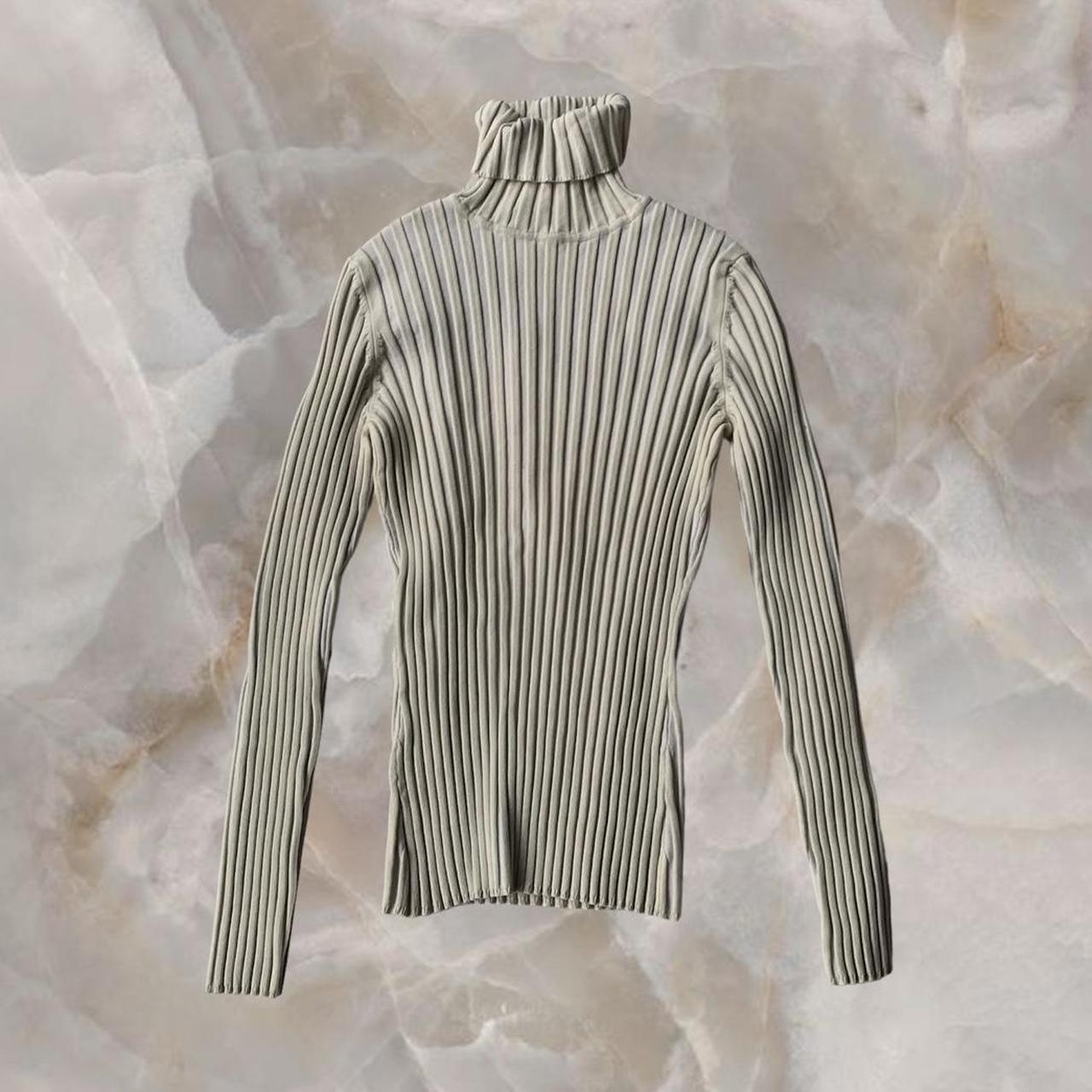 item listed by kgthrifts