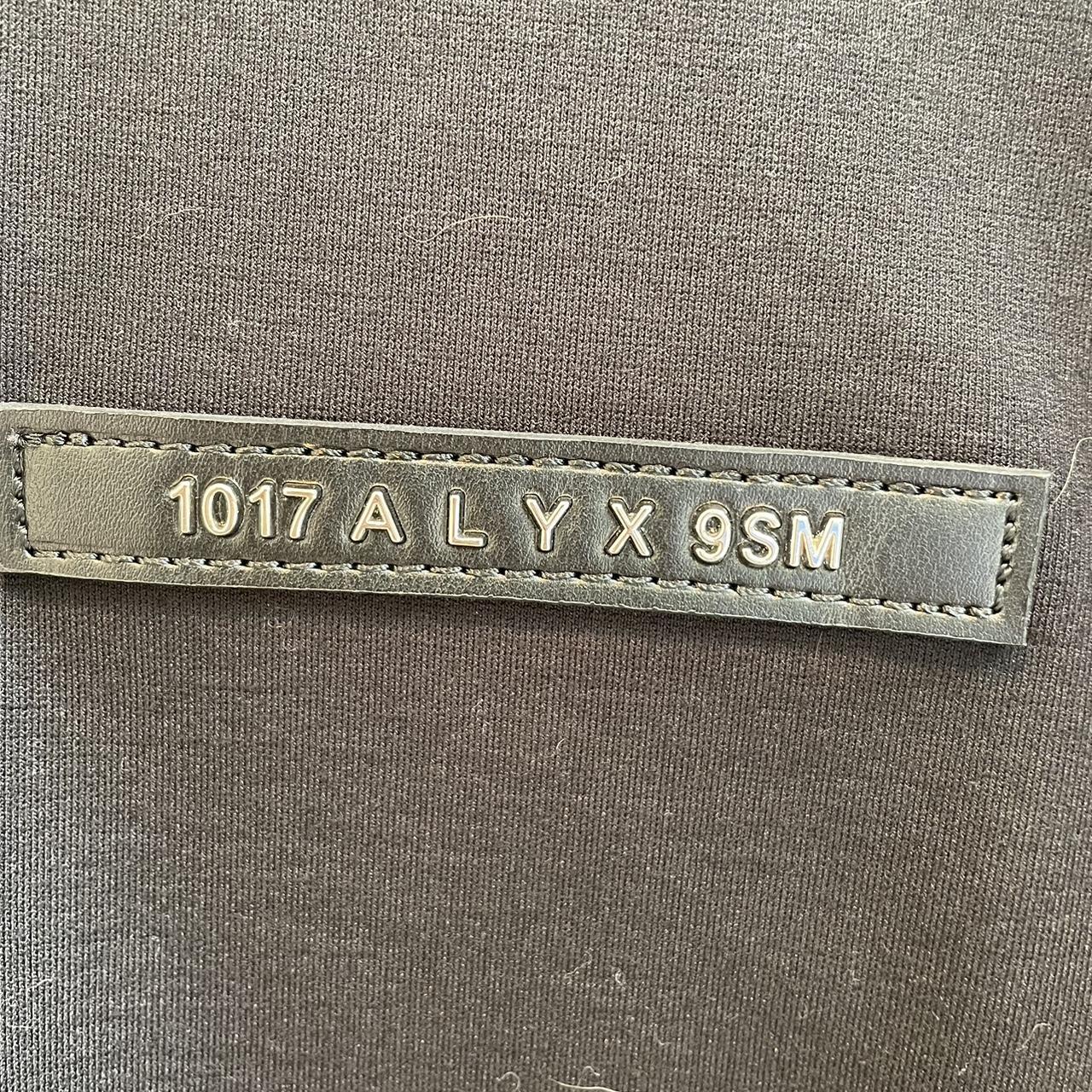 1017 ALYX 9SM Men's Grey and Black Top | Depop