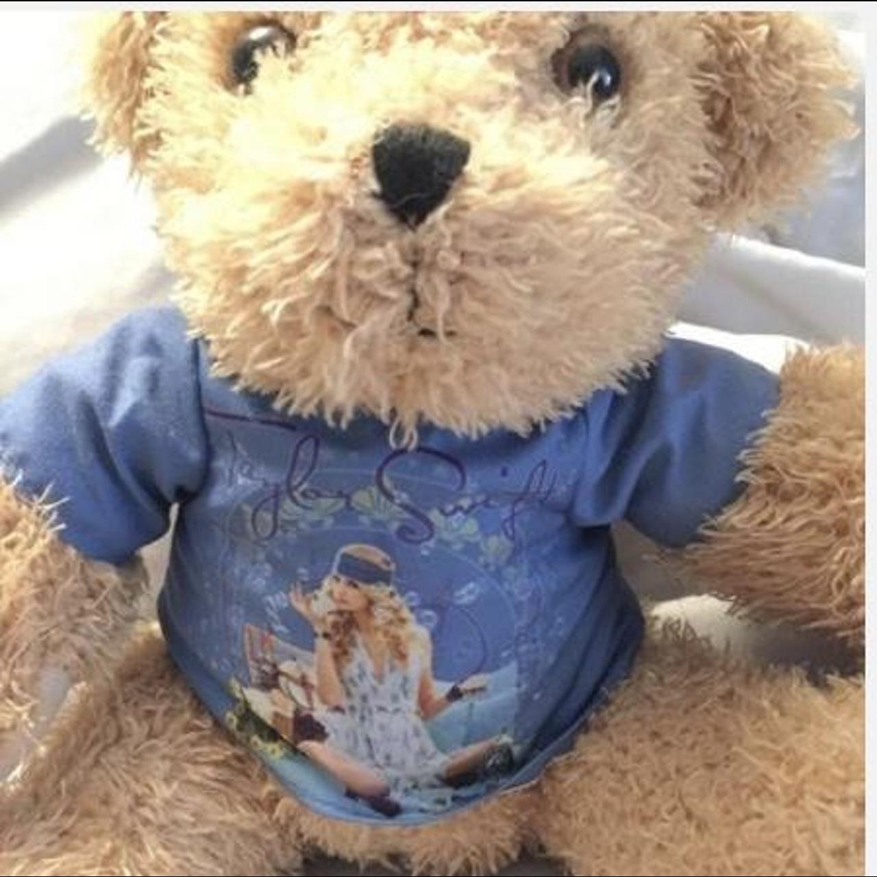 ミュージシャン Taylor Swift fearless teddy bear ISO TAYLOR SWIFT TEDDY BEAR FEARLESS I have so many | Depop