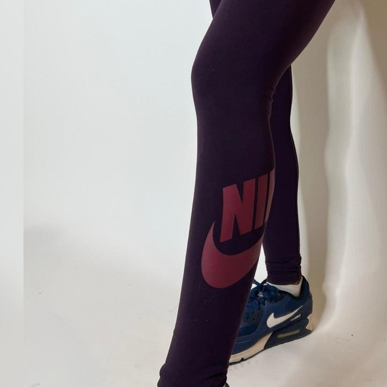 swoosh nike leggings