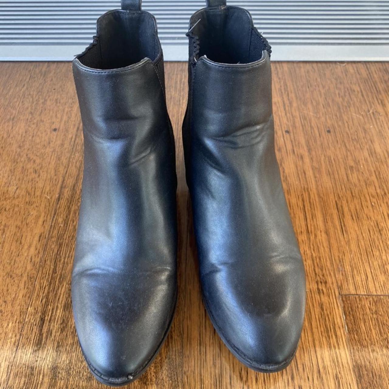 Black leather ankle boots - good condition no... - Depop