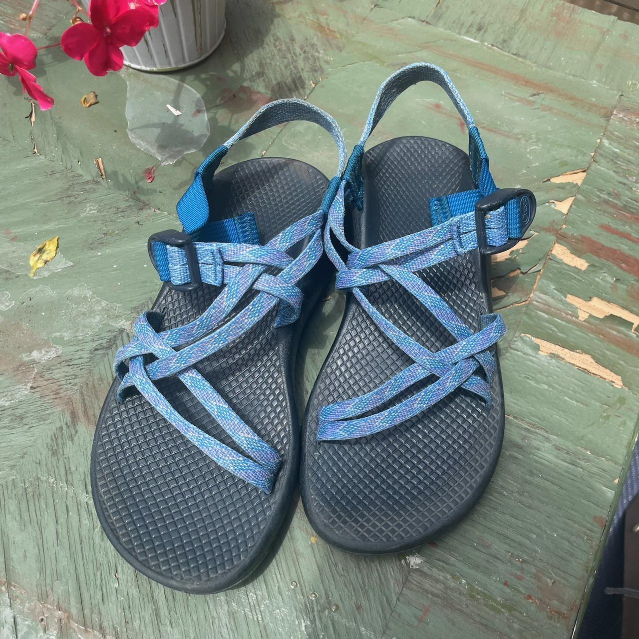 double strap chacos