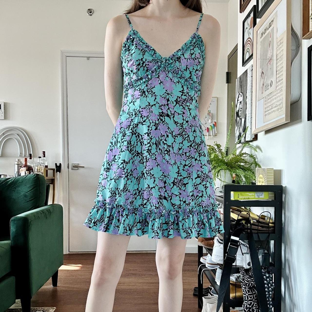 Floral Cider Dress The colors on this dress are so... Depop
