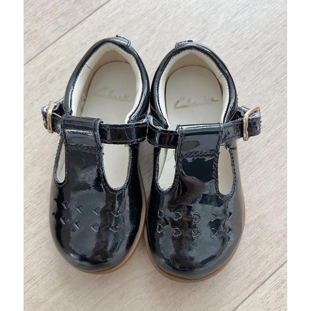 Clarks Toddler Black Patent Mary Jane Shoes Size 5. Depop