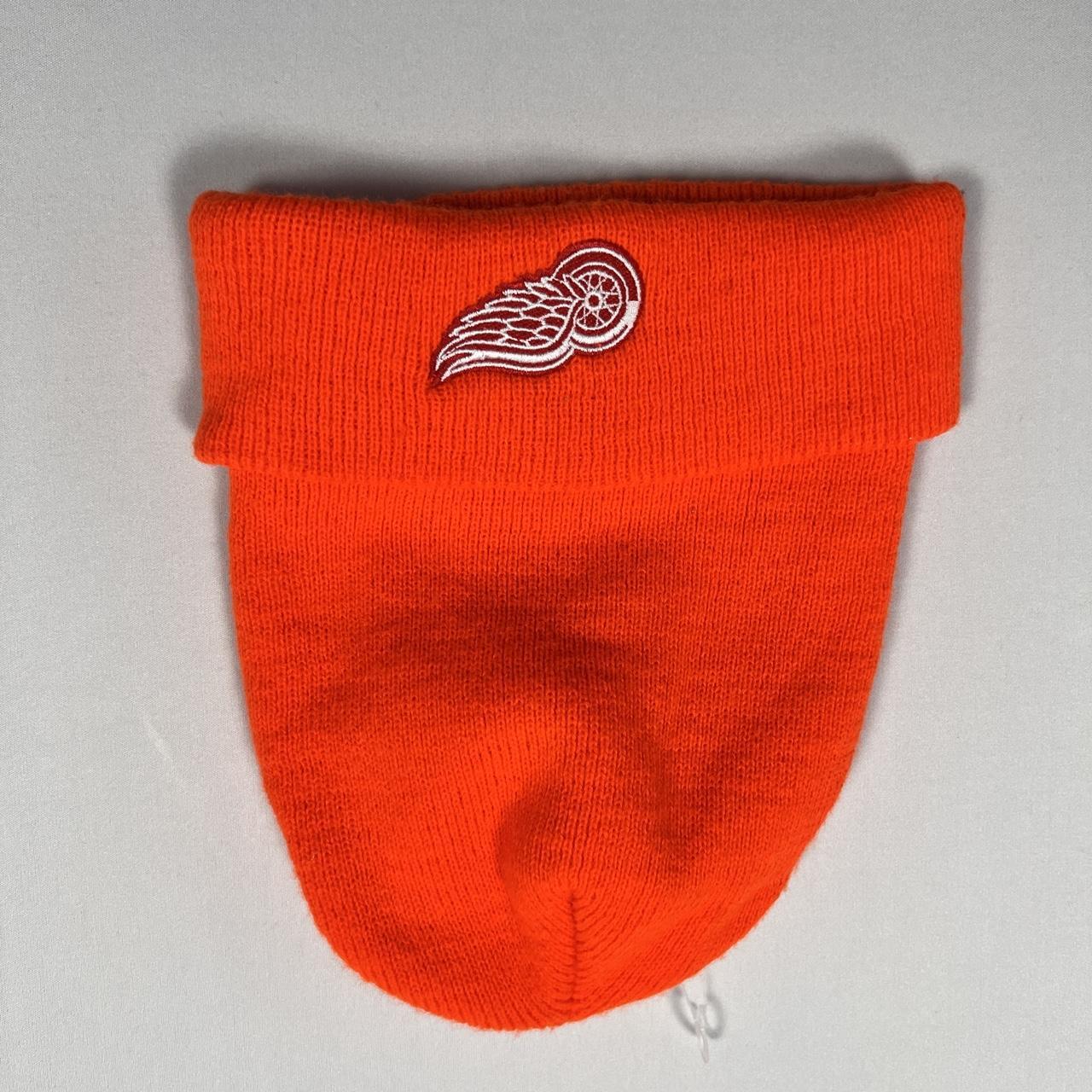 Carhartt red hotsell wings hat