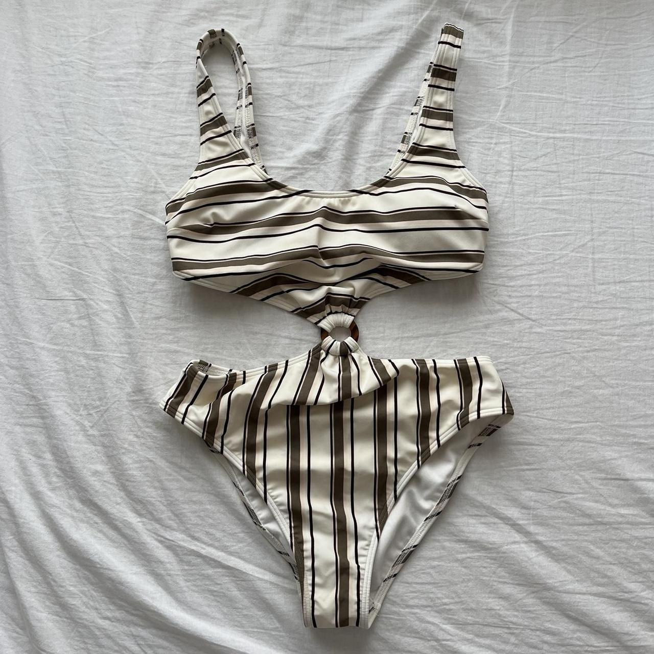 abercrombie & fitch one piece swimsuit! really cute... Depop