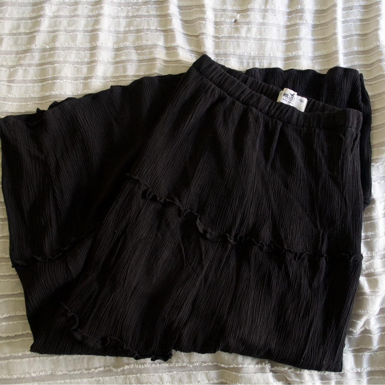 Hollister Tiered Maxi Skirt Black Women’s... Depop