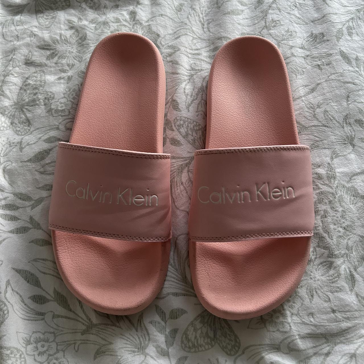 Pink on sale ck sliders