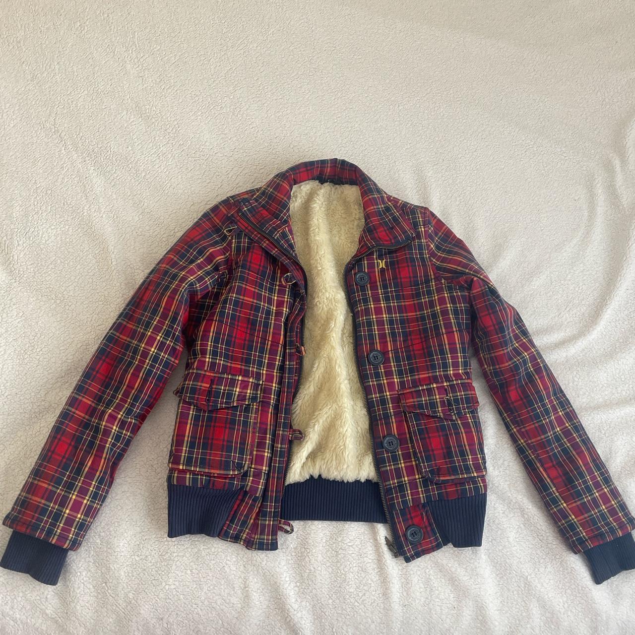 Vintage Hurley jacket in good condition - Depop