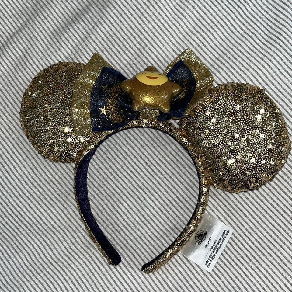 mickey tsum lip gold