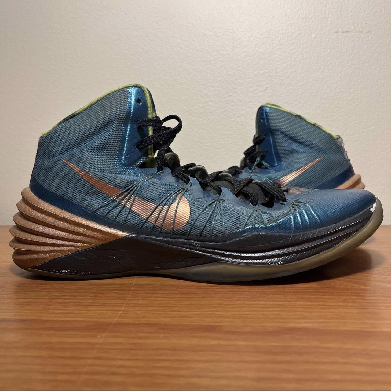 Nike Hyperdunk 2013 Kyrie Irving Australia Size 12. Depop