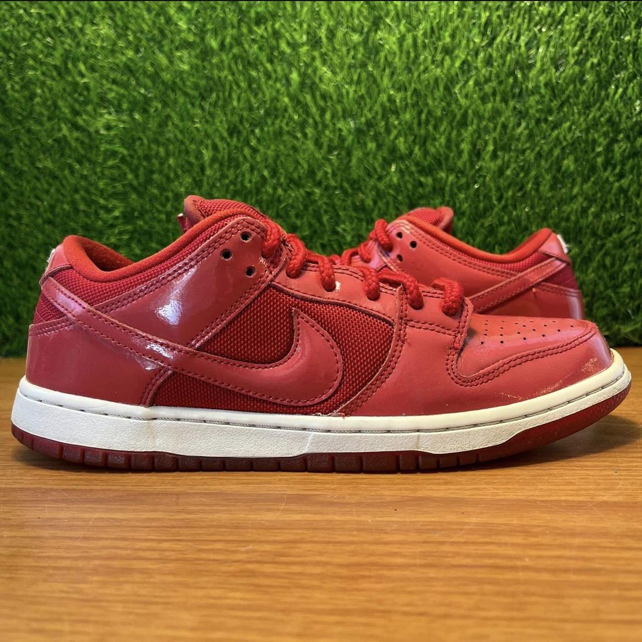 Nike SB Dunk Low Red Patent Leather 2015 Size 8...
