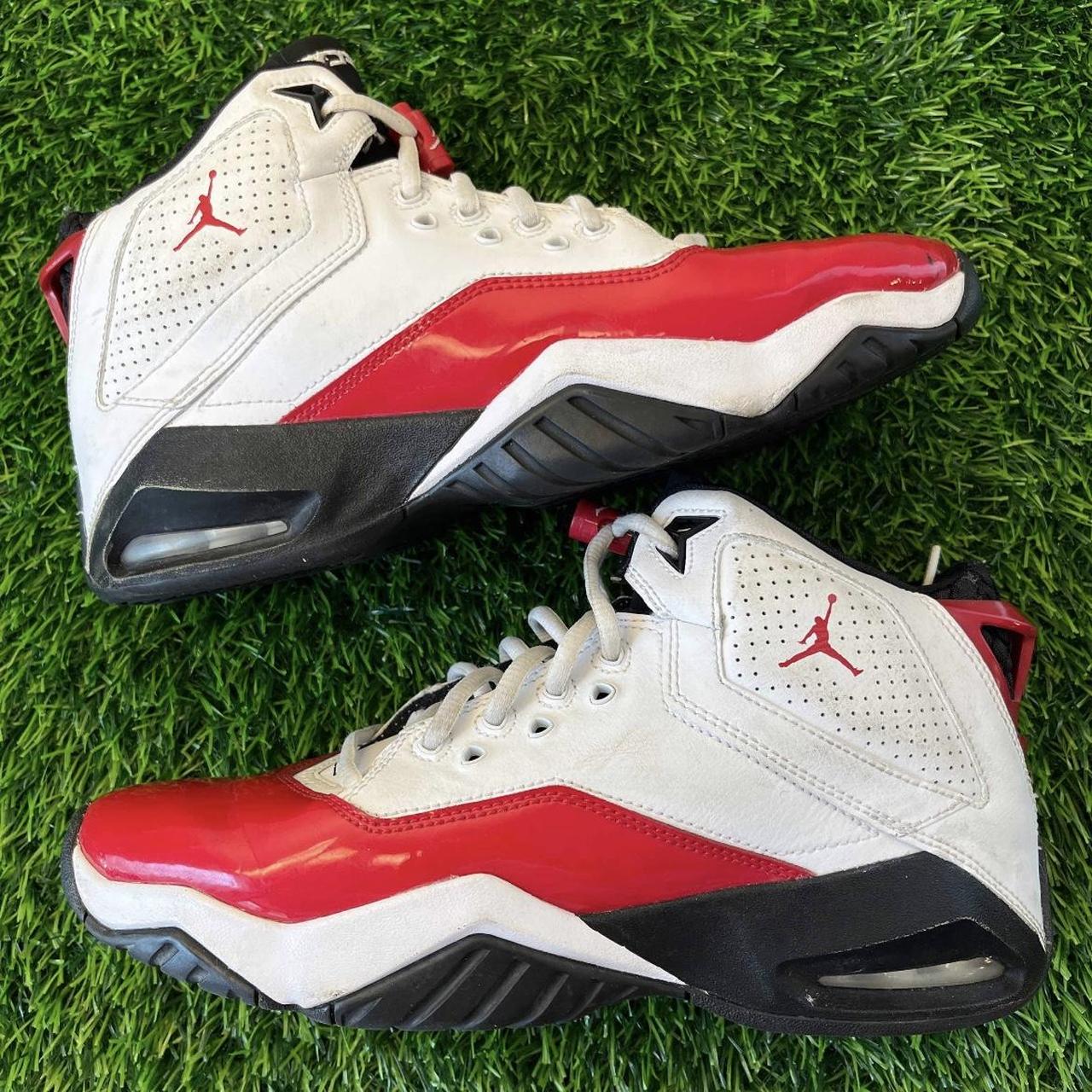 On sale Jordan B Loyal GS