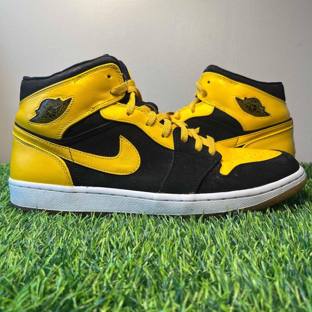 Air Jordan 1 Retro New Love 2007 BMP Yellow Black | Depop Air Jordan 1 Retro New Love 2007 BMP Yellow Black | Depop