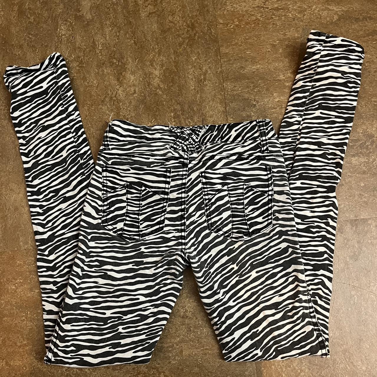 Tripp NYC zebra skinny jeans size: 1 condition:... - Depop