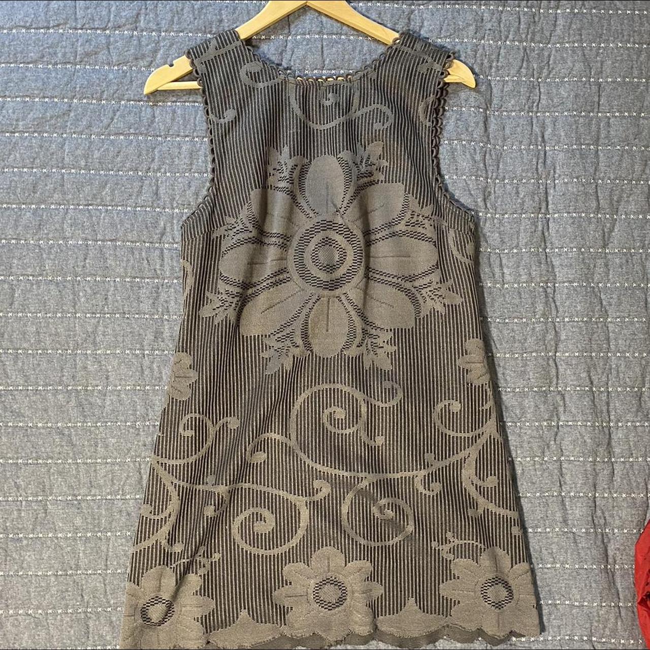 Vintage Grey Floral Dress Fits like a size... - Depop