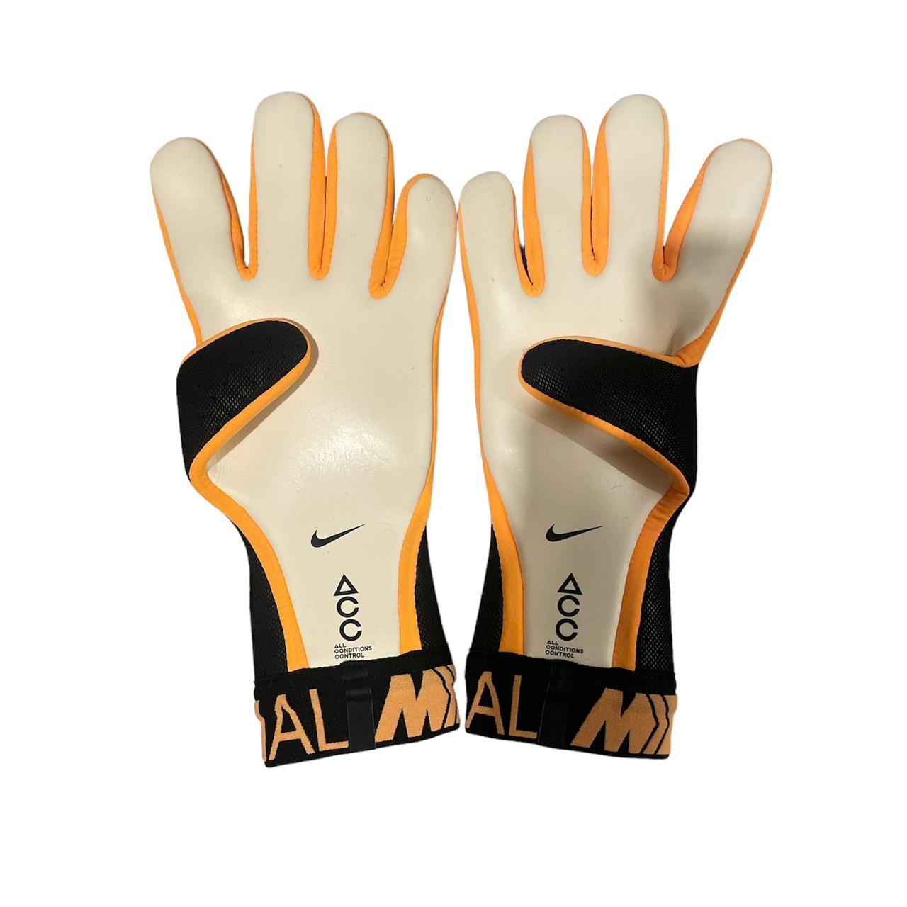 mercurial gloves nike