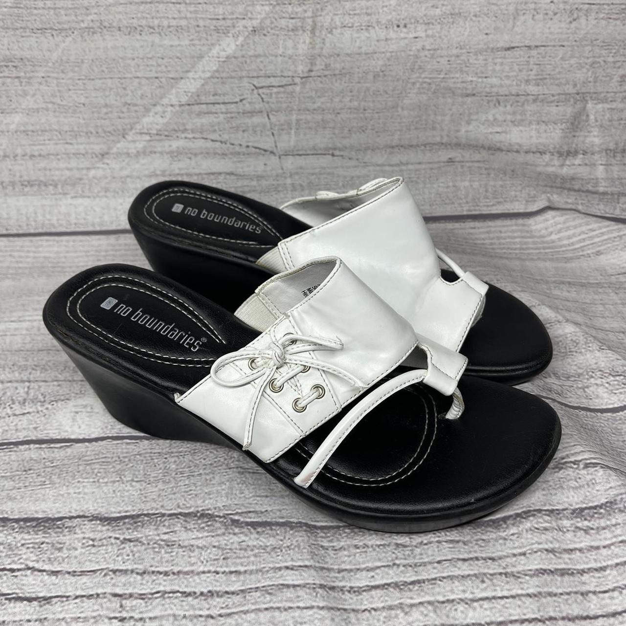 No Boundaries Women's Black and White Sandals | Depop