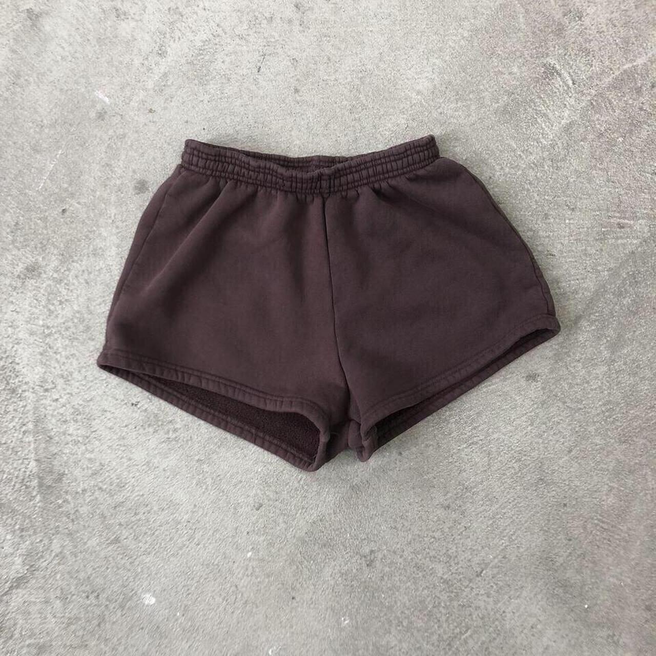 LAAB580 - CHOCOLATE 14OZ HEAVY FLEECE SHORT... - Depop