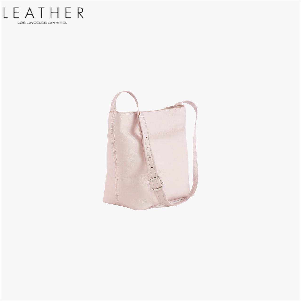 item listed by losangelesapparelsamples