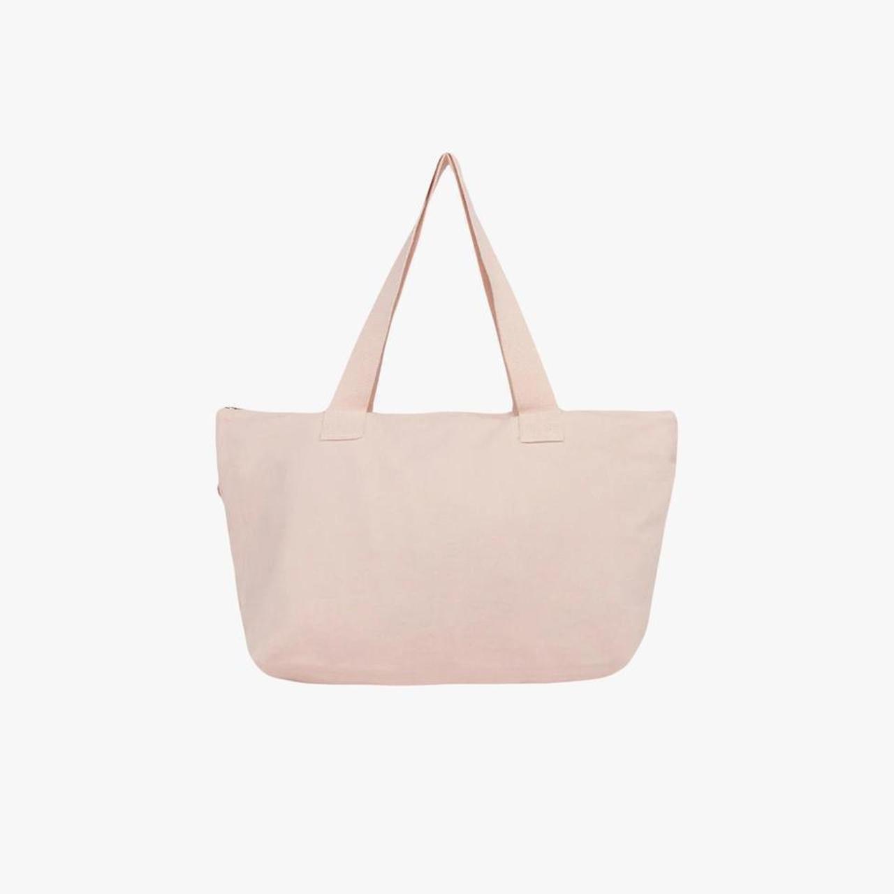 item listed by losangelesapparelsamples
