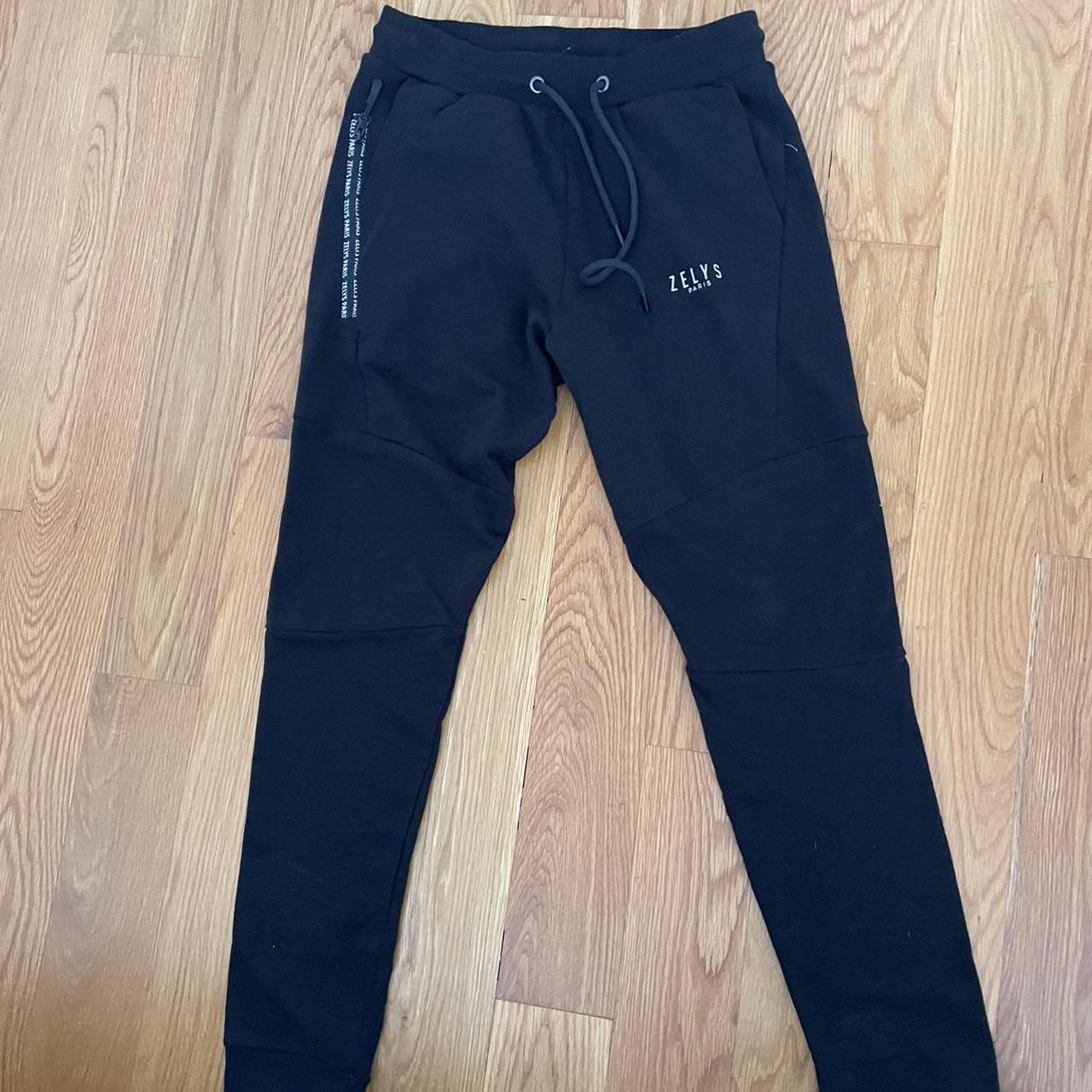 Zellys joggers Never worn Nice Material - Depop