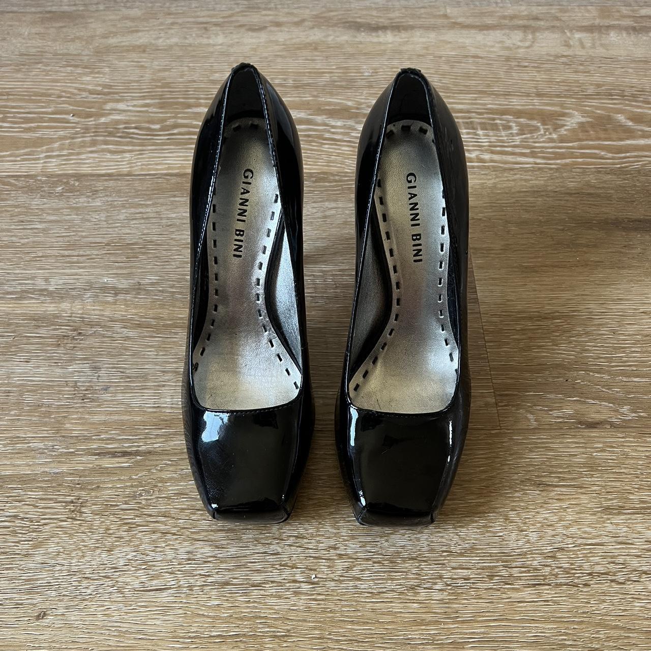 black square toe gianni bini heels! size 7 super... - Depop