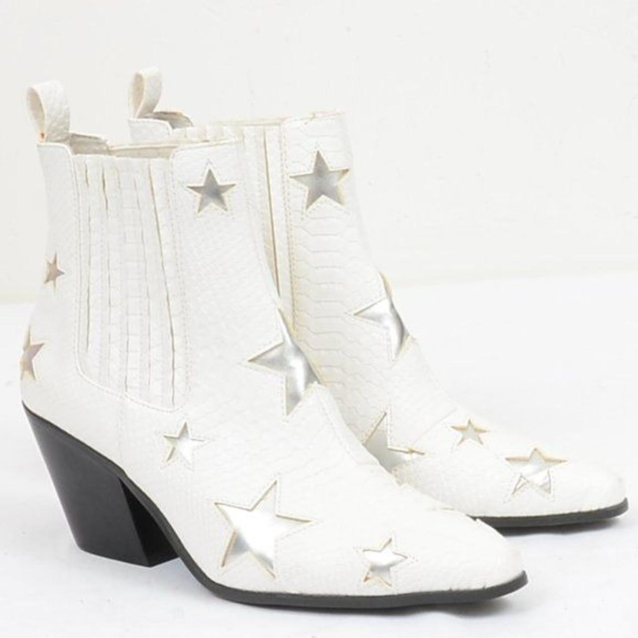 Betsey johnson 2025 star booties