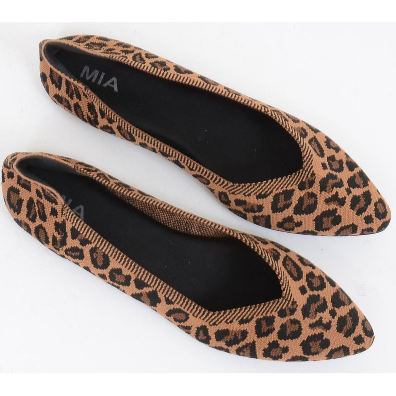 Mia Kerri Leopard Print Pointy toe Flats Women s 13. Depop