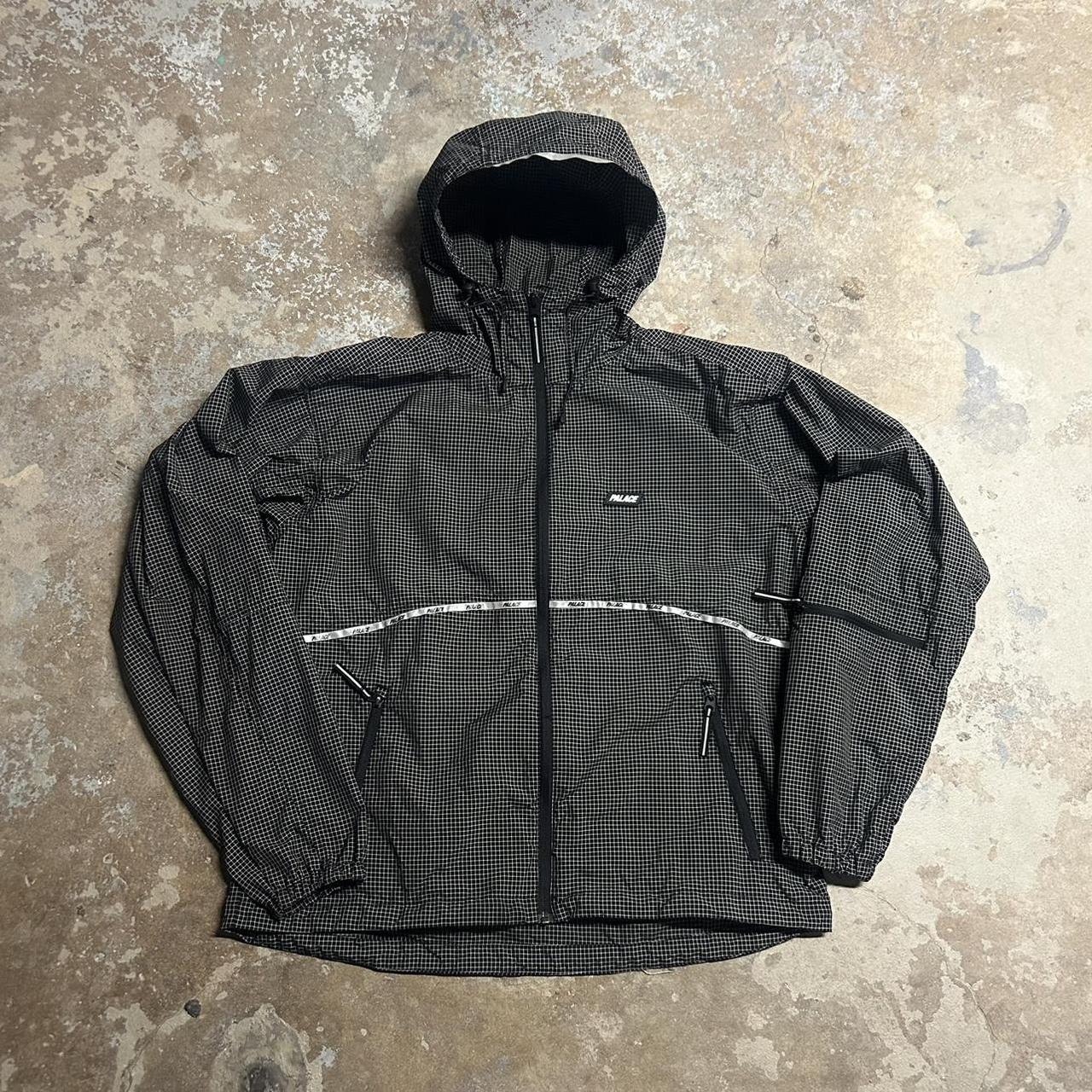 Palace typo deals wave jacket