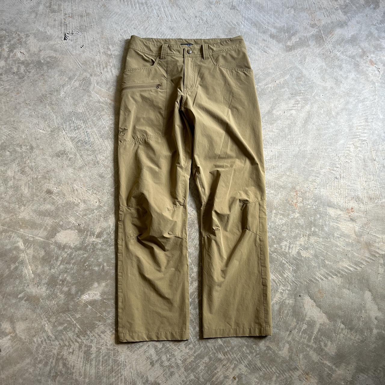 Vintage 00s ARC'TERYX GORE-TEX nylon pants