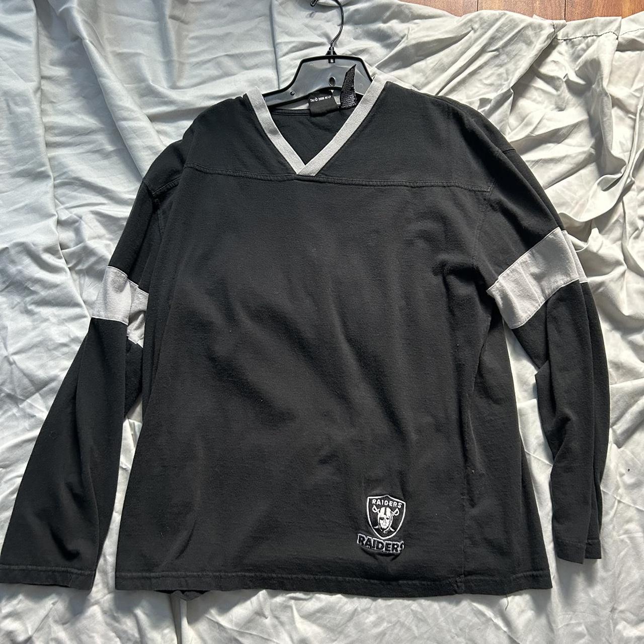 Oakland Raiders Longsleeve, Dated to 2000 on - Depop