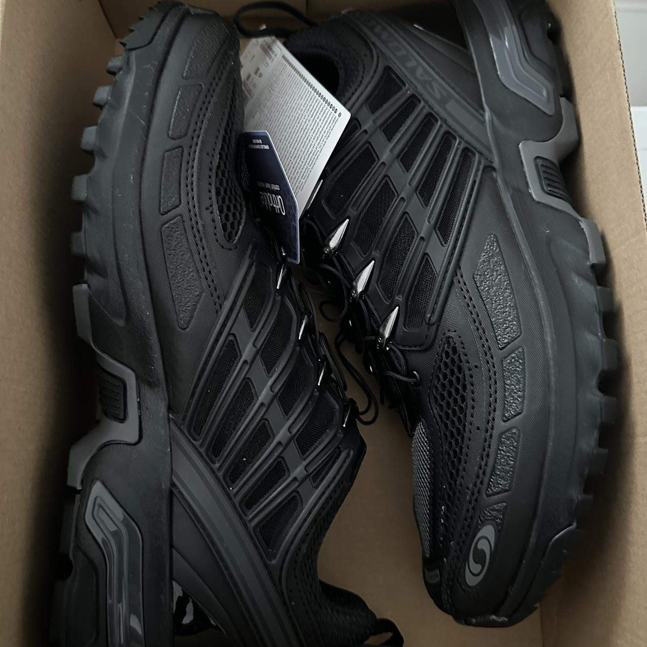 salomon trainers