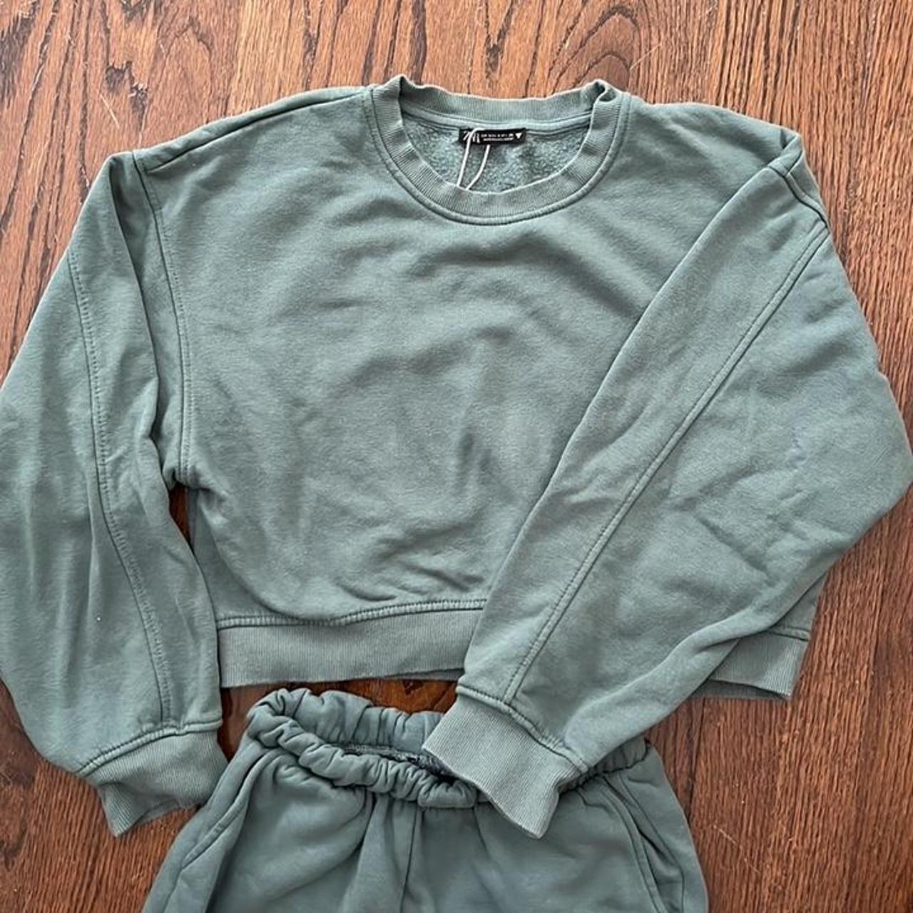 Zara crewneck sweatshirt Size S Came with sweatpants... Depop