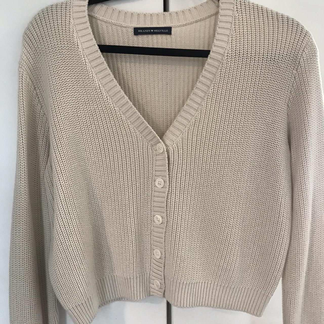 Brandy Melville Billie Cotton Sweater 🤍 