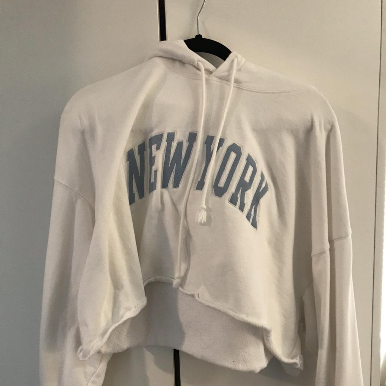 Brandy Melville New York Hoodie NWT Fits - Depop