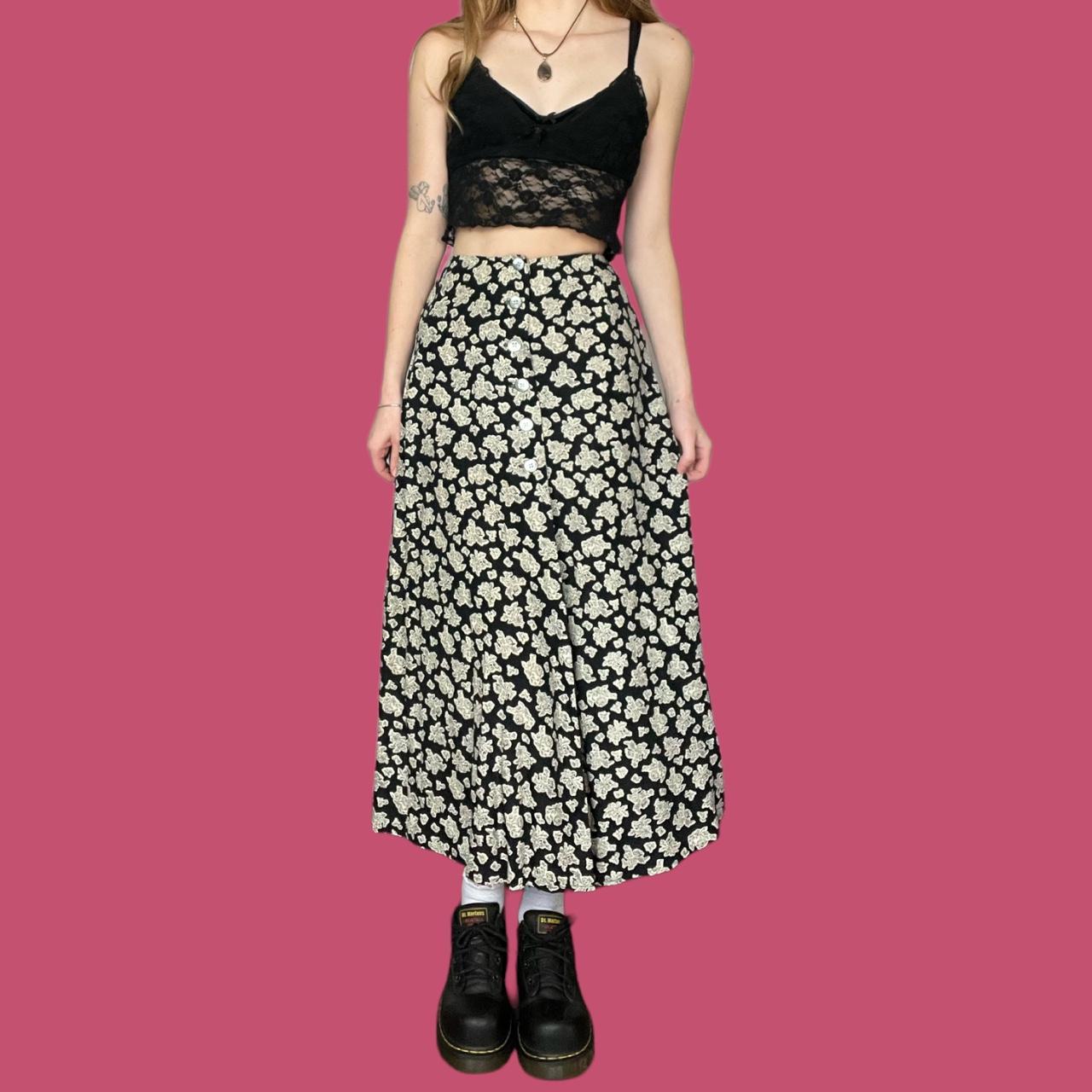 THE LIMITED Women's Black and White Skirt (3)