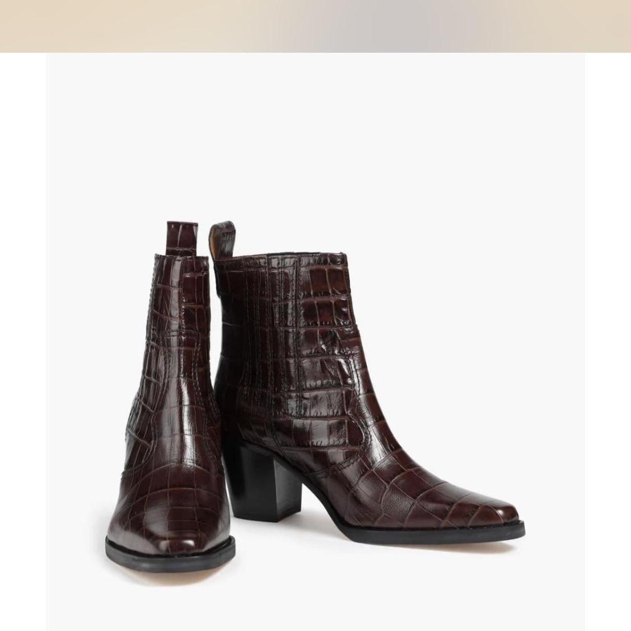 【関税＆送料込み】Ganni Brown Leather Blend Ankle Boots GANNI Buckled leather ankle boots | THE OUTNET
