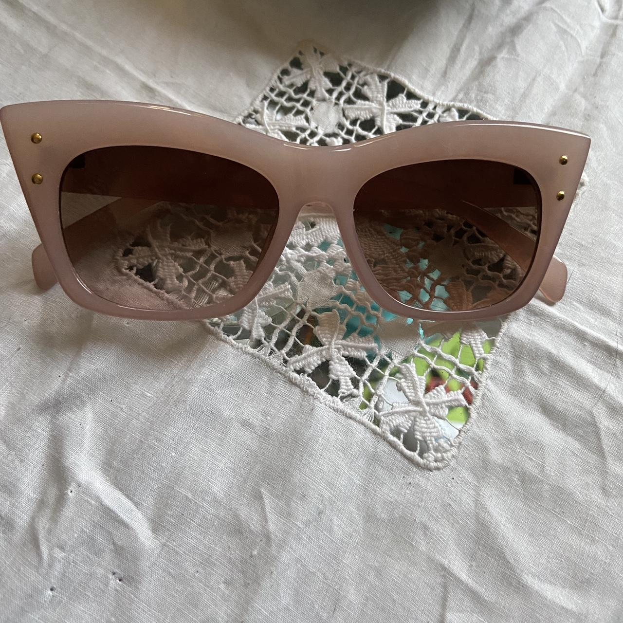 item listed by leennotline