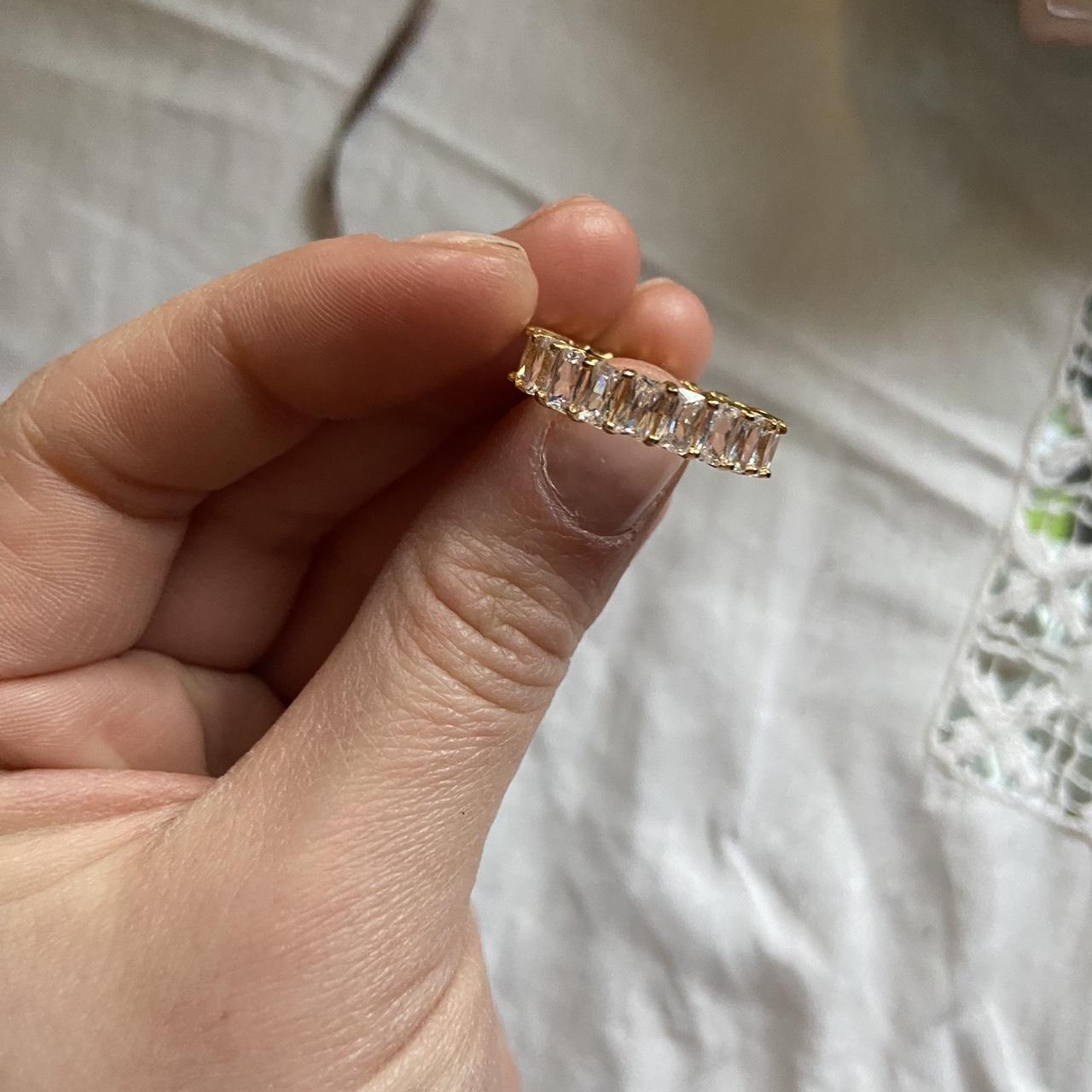 item listed by leennotline